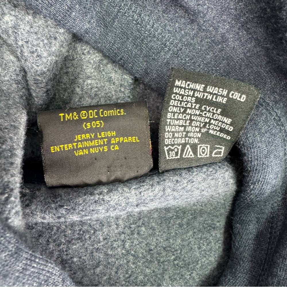 DC Supergirl Jerry Leigh Vtg Y2K 2005 Navy & Gray Graphic Logo Hoodie Size Small - Picture 11 of 12